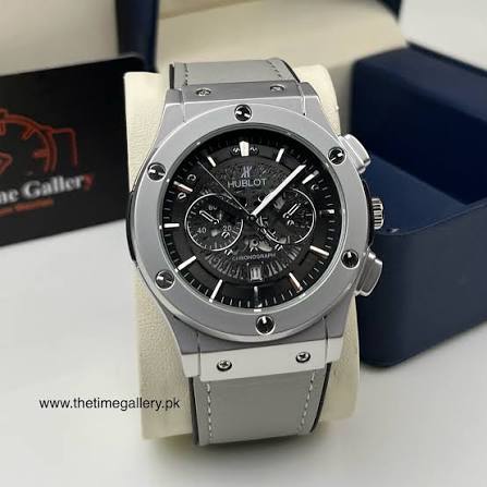 Huboler Watch with Master Lock And Date Working Premium Quality (Perfect Gift For Men